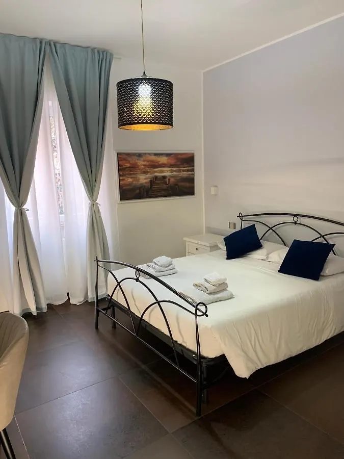 バーリ Unita D'Italia Bed & Breakfast